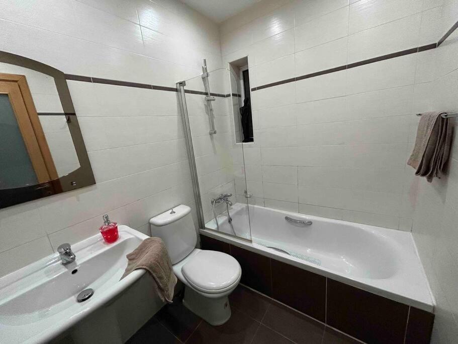 圣保罗湾城A Flat In The Heart Of Bugibba公寓 外观 照片